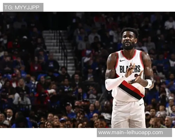 米切尔状态低迷半场仅得5分球队陷入困境需寻求突破