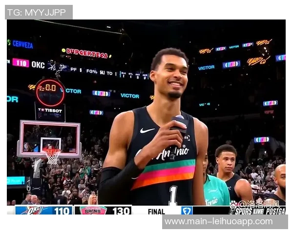 德里克怀特全场助攻最多助力球队胜利贡献7分5板3断1帽 德里克怀特全场助攻最多助力球队胜利贡献7分5板3断1帽