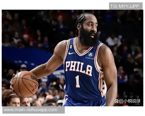 韦瑟斯庞半场表现出色13投6中贡献16分1板2助4断展现得分能力 韦瑟斯庞半场表现出色13投6中贡献16分1板2助4断展现得分能力