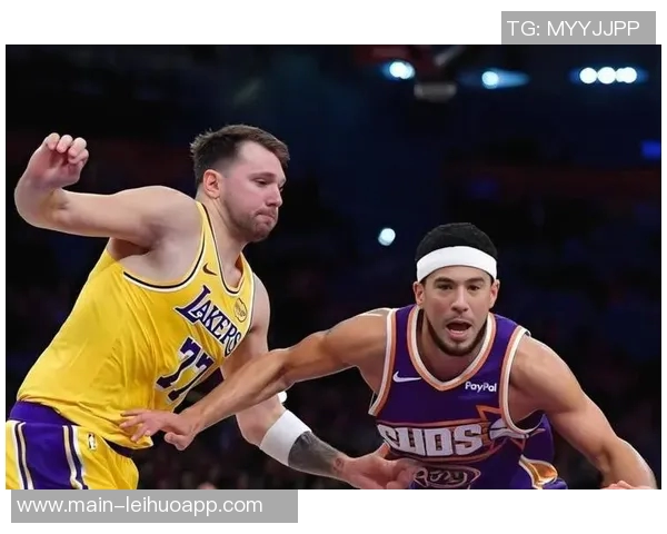 小米切尔：团队配合出色传球流畅避免孤军奋战